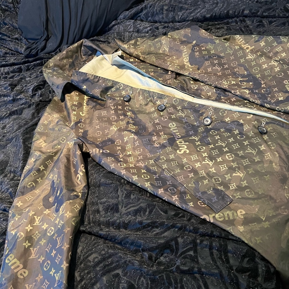 LV Supreme Limited Edition Trench 2 sided Jacket